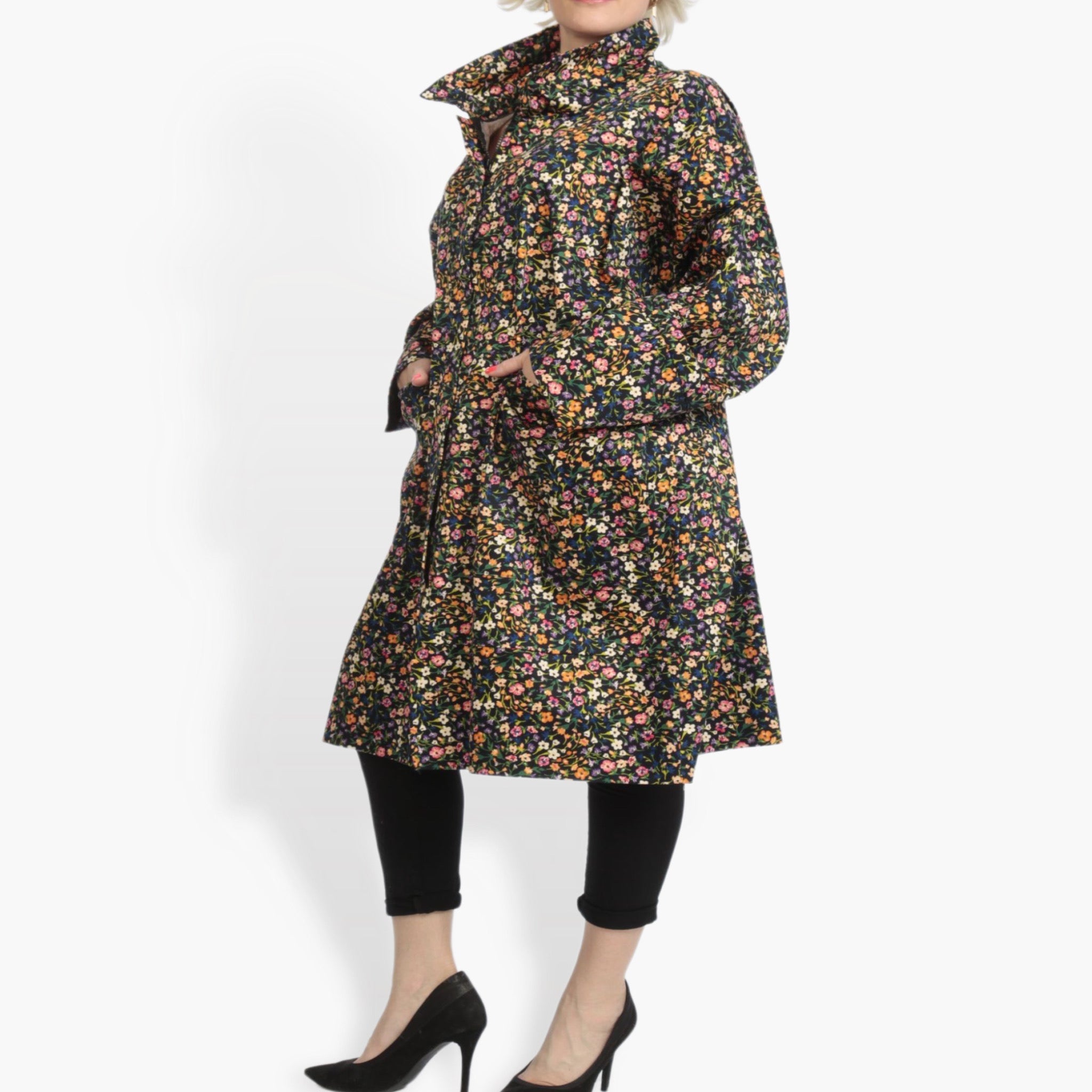  AKH Fashion Mantel in gerader Form, aus Viskose, 0836.06693, Schwarz-Multi, Blumen