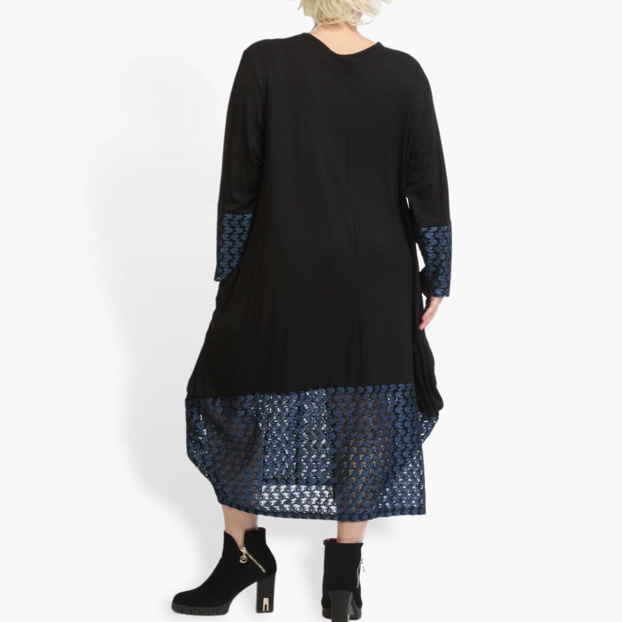  Ballonkleid von AKH Fashion aus Viskose, 0879.02691, Schwarz-Royalblau, Schick, Modern