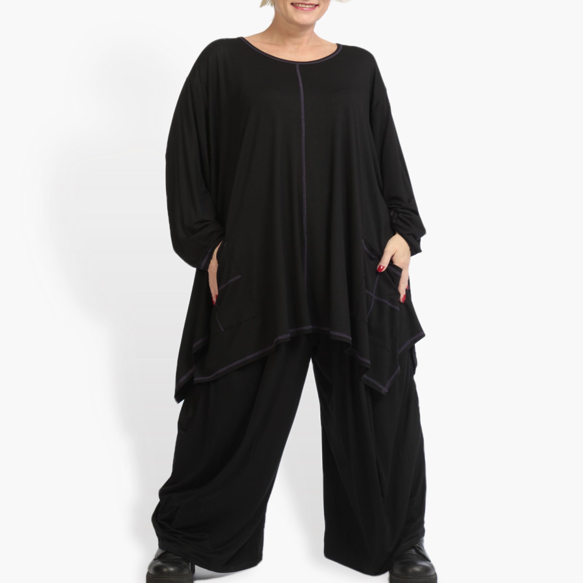 A-Form Bigshirt von AKH Fashion aus Viskose, 0933.06800, Schwarz-Aubergine, Schick, Modern