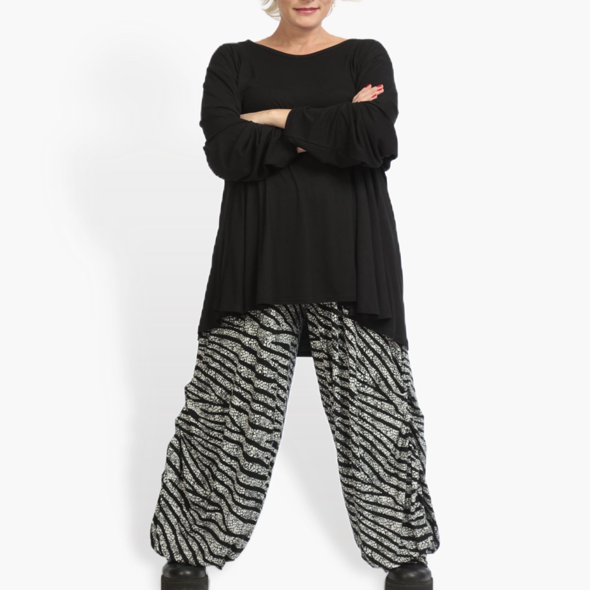  Ballonhose von AKH Fashion aus Viskose, 0939.01942, Schwarz-Weiß, Streifen, Schick