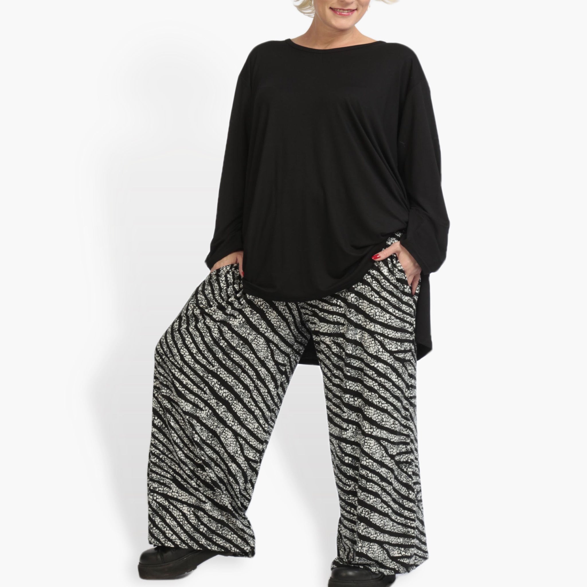  AKH Fashion Hose in gerader Form, aus Viskose, 0939.09442, Schwarz-Weiß, Streifen, Schick