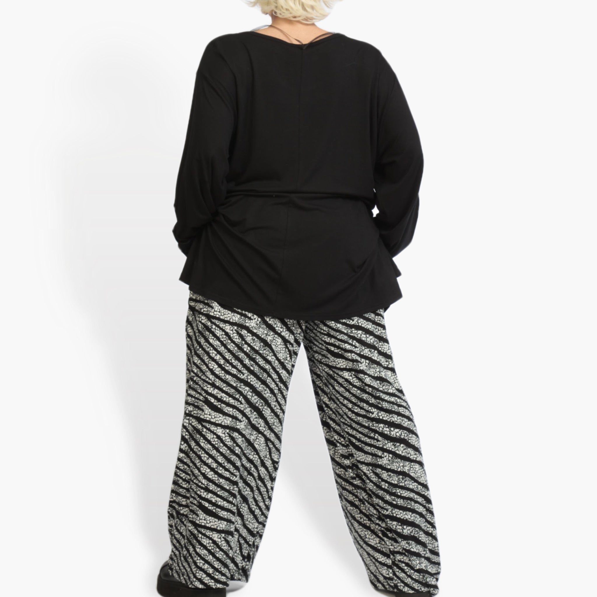  AKH Fashion Hose in gerader Form, aus Viskose, 0939.09442, Schwarz-Weiß, Streifen, Schick