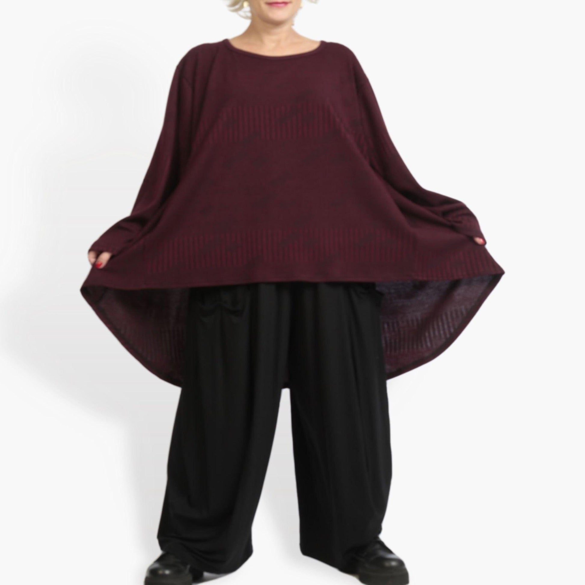  Oversize Damen Shirt in elegantem Weinrot mit lässigem Lagenlook für Plus Size Trendsetterinnen